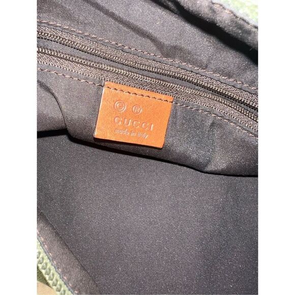 Authentic Gucci Hobo - Picture 8 of 10